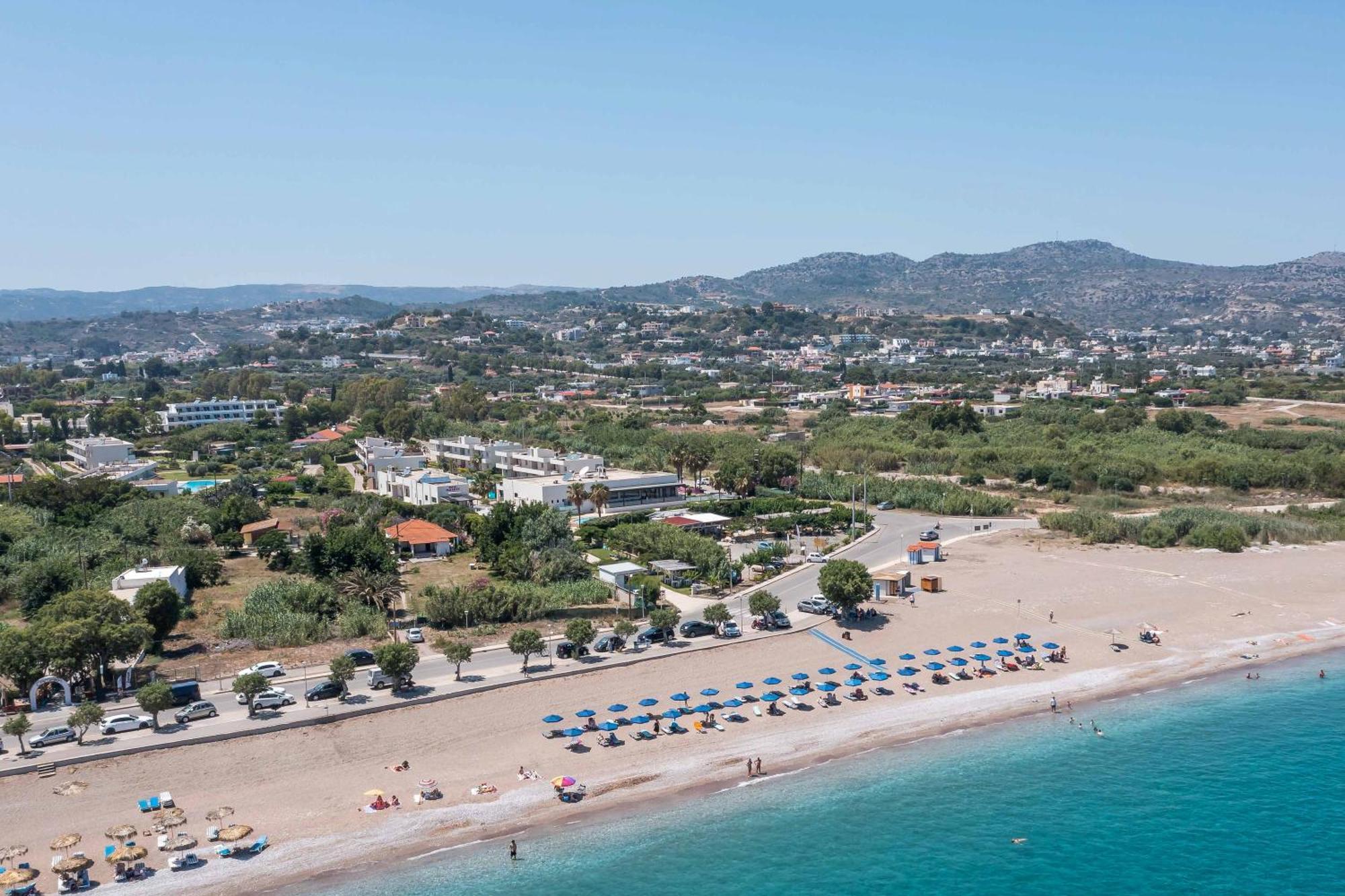Tinas Dreams By The Sea